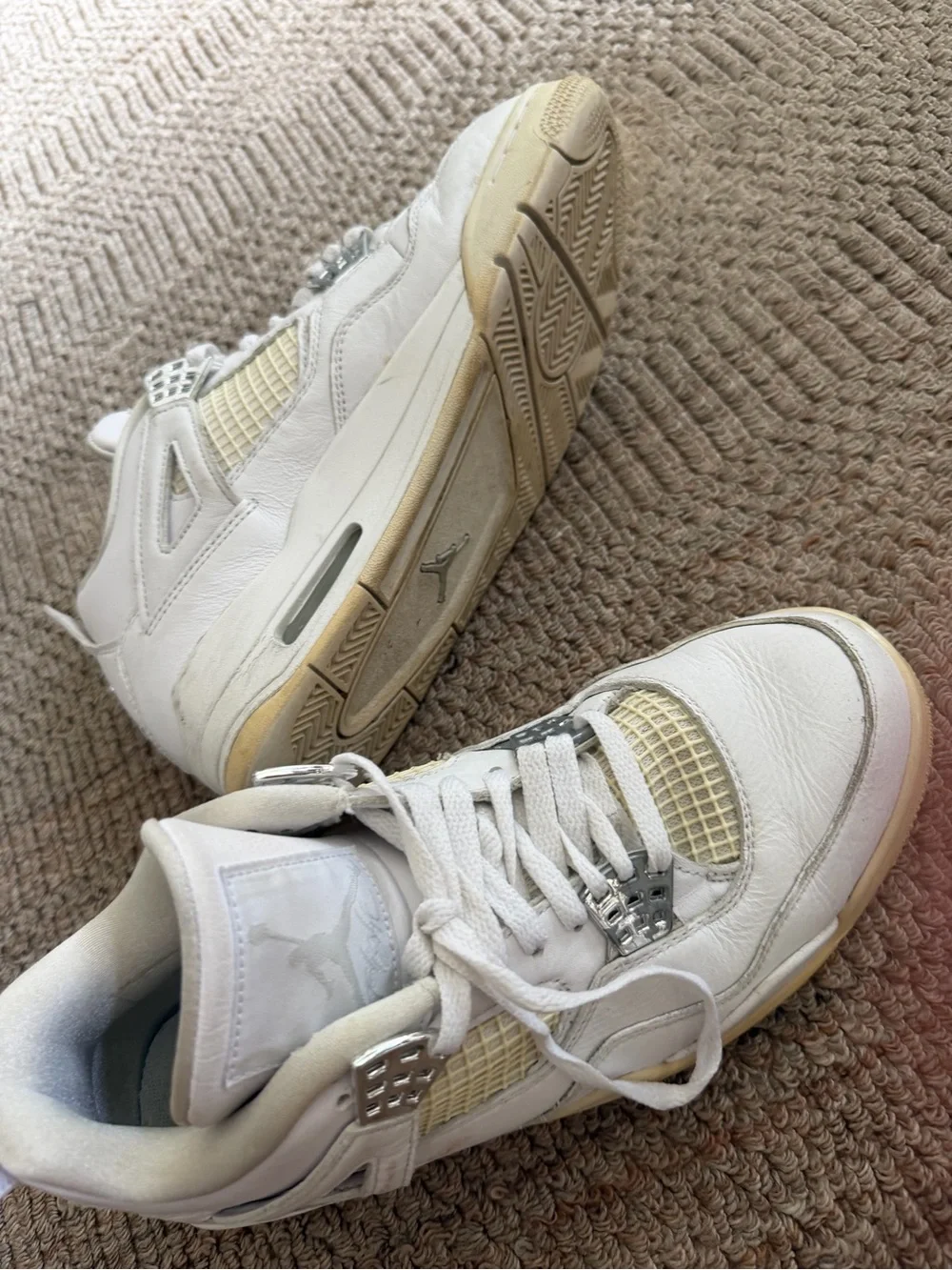 Nike Air Jordan 4 Retro 